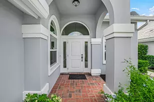 2390 Saratoga Bay Dr, West Palm Beach, FL 33409 - Photo 4