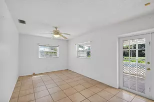 1006 SW 28th Ave, Boynton Beach, FL 33426 - Photo 18