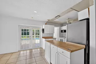 1006 SW 28th Ave, Boynton Beach, FL 33426 - Photo 12