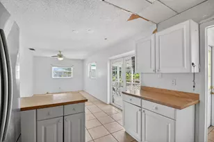 1006 SW 28th Ave, Boynton Beach, FL 33426 - Photo 16