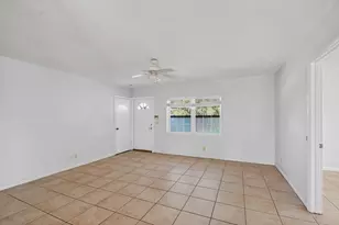 1006 SW 28th Ave, Boynton Beach, FL 33426 - Photo 10