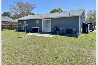 825 SW Canary Terrace, Port Saint Lucie, FL 34953 - Photo 2