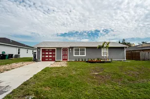825 SW Canary Terrace, Port Saint Lucie, FL 34953 - Photo 4