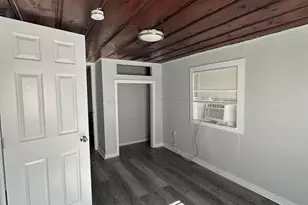 321 N 11th St, Fort Pierce, FL 34950 - Photo 12