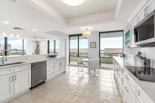 100 Lakeshore Dr, North Palm Beach, FL 33408 - Photo 10