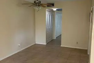 145 Dorchester G, West Palm Beach, FL 33417 - Photo 10