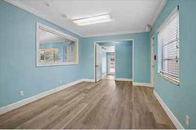 411 E Commercial Boulevard, Oakland Park, FL 33334 - Photo 10
