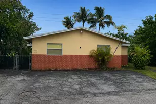 1417 NE 24th Ct, Wilton Manors, FL 33305 - Photo 2