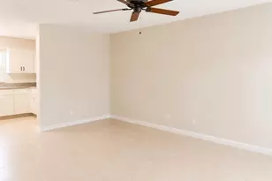 1417 NE 24th Ct, Wilton Manors, FL 33305 - Photo 4