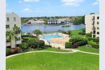 370 Golfview Road #503, North Palm Beach, FL 33408 - Photo 2