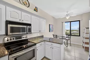 370 Golfview Rd, North Palm Beach, FL 33408 - Photo 18