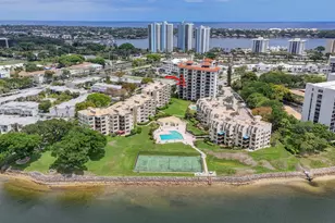 370 Golfview Rd, North Palm Beach, FL 33408 - Photo 64