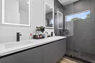 913 NE 15th St, Fort Lauderdale, FL 33304 - Photo 18
