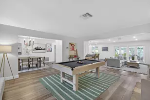 903 SW 28th Ave, Boynton Beach, FL 33435 - Photo 2
