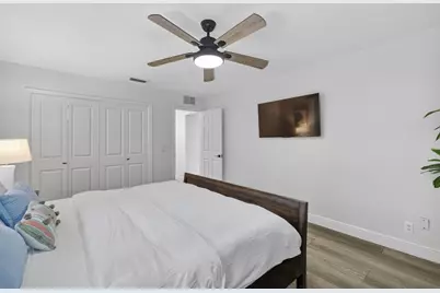 903 SW 28th Avenue, Boynton Beach, FL 33435 - Photo 26