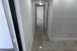 9405 Fontainebleau Blvd, Miami, FL 33172 - Photo 6