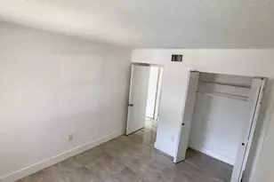 9405 Fontainebleau Blvd, Miami, FL 33172 - Photo 12