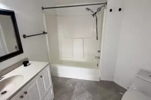 9405 Fontainebleau Blvd, Miami, FL 33172 - Photo 20