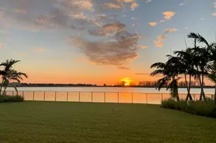 9210 W Parkland Bay Trl, Parkland, FL 33076 - Photo 58