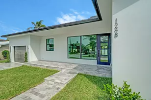 1248 N Harbor Dr, Singer Island, FL 33404 - Photo 4