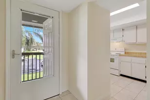 1600 NE Dixie Hwy, Jensen Beach, FL 34957 - Photo 4
