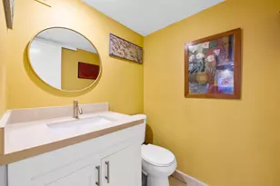 600 Parkview Dr, Hallandale Beach, FL 33009 - Photo 10