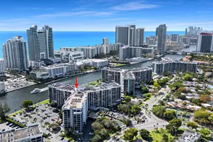 600 Parkview Dr, Hallandale Beach, FL 33009 - Photo 2