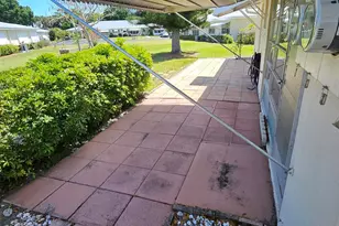 422 Sandpiper Dr, Fort Pierce, FL 34982 - Photo 4