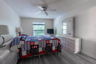 8360 Sands Point Blvd, Tamarac, FL 33321 - Photo 10