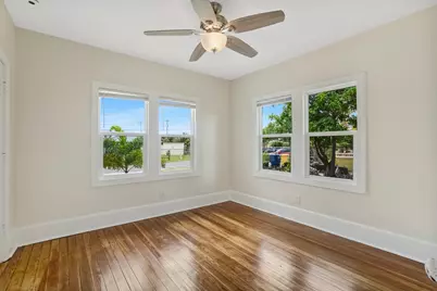 517 Sunrise Court, Lake Worth Beach, FL 33460 - Photo 18