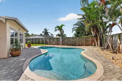 301 SE 8th Avenue, Deerfield Beach, FL 33441 - Photo 48