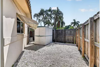 301 SE 8th Avenue, Deerfield Beach, FL 33441 - Photo 56