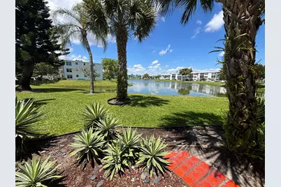 105 E Wellington #105, West Palm Beach, FL 33417 - Photo 8