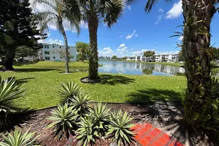 105 E Wellington, West Palm Beach, FL 33417 - Photo 8