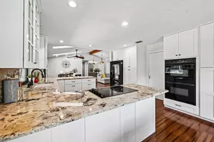 15220 Cedar Bluff Pl, Wellington, FL 33414 - Photo 10