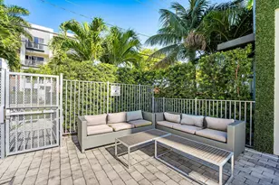 1034 NE 18th Ave, Fort Lauderdale, FL 33304 - Photo 24