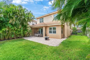 8300 Calabria Lakes Drive, Boynton Beach, FL 33473 - Photo 44