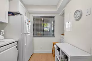 3050 Presidential Way, West Palm Beach, FL 33401 - Photo 6