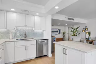 1648 Jupiter Cove Dr, Jupiter, FL 33469 - Photo 8