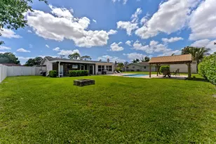 3099 Medinah Cir E, Greenacres, FL 33467 - Photo 24