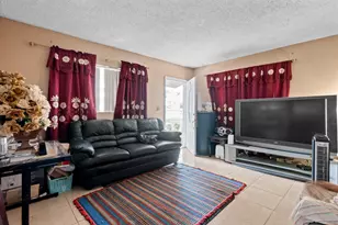426 NE 166th St, North Miami Beach, FL 33162 - Photo 20