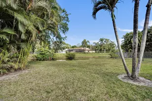 772 Juniper Pl, Wellington, FL 33414 - Photo 26