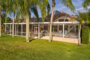 70 Cayman Pl, Palm Beach Gardens, FL 33418 - Photo 2