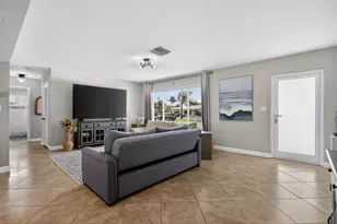 571 SE 14th St, Pompano Beach, FL 33060 - Photo 4