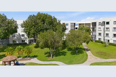 3138 Via Poinciana #306, Lake Worth, FL 33467 - Photo 28