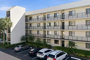 3138 Via Poinciana, Lake Worth, FL 33467 - Photo 32