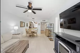 3138 Via Poinciana, Lake Worth, FL 33467 - Photo 14