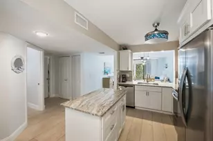 3138 Via Poinciana, Lake Worth, FL 33467 - Photo 4