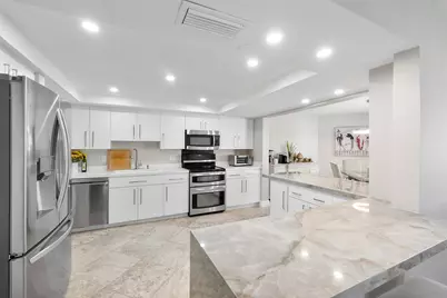 501 N Riverside Drive #203, Pompano Beach, FL 33062 - Photo 2