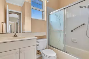 8901 Agliana Cir, Boynton Beach, FL 33472 - Photo 36